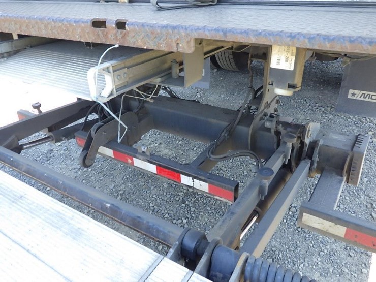 2017-peterbilt-pb337-26'-box-truck-image-9