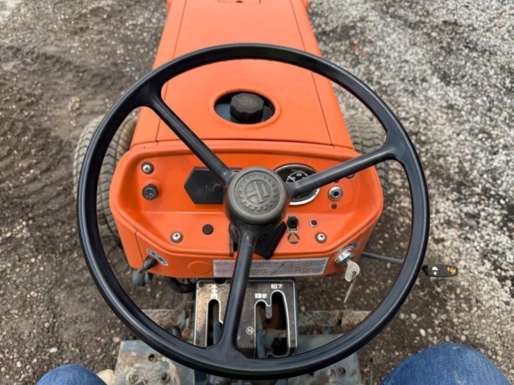 kubota-l235-image-19