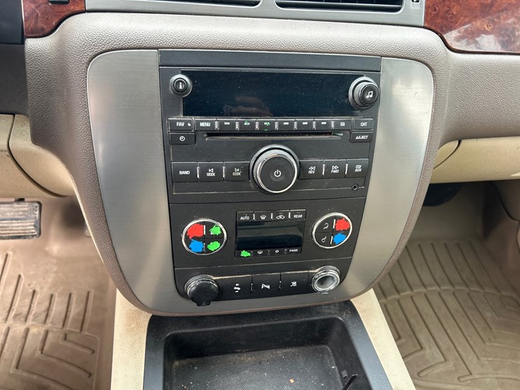 2010-gmc-yukon-image-44
