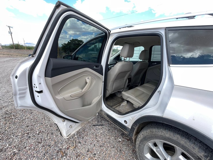 2016-ford-escape-image-68