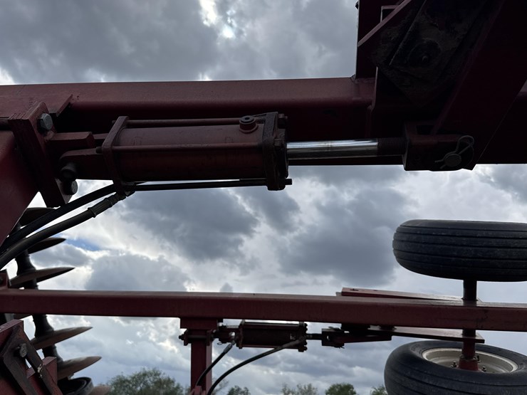 case-ih-496-image-19