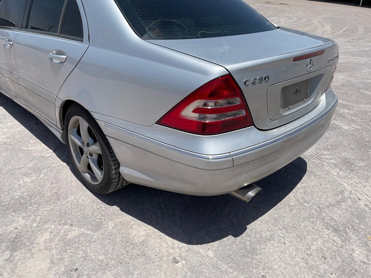 #162-•-2005-mercedes-c230-kompressor-(clean-nm-title)-image-34