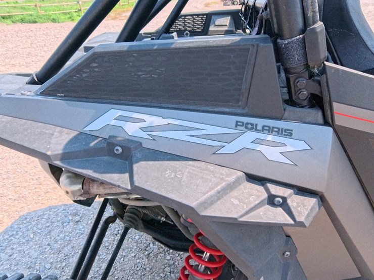 #1086-•-2019-polaris-rzr-turbo-s-image-38