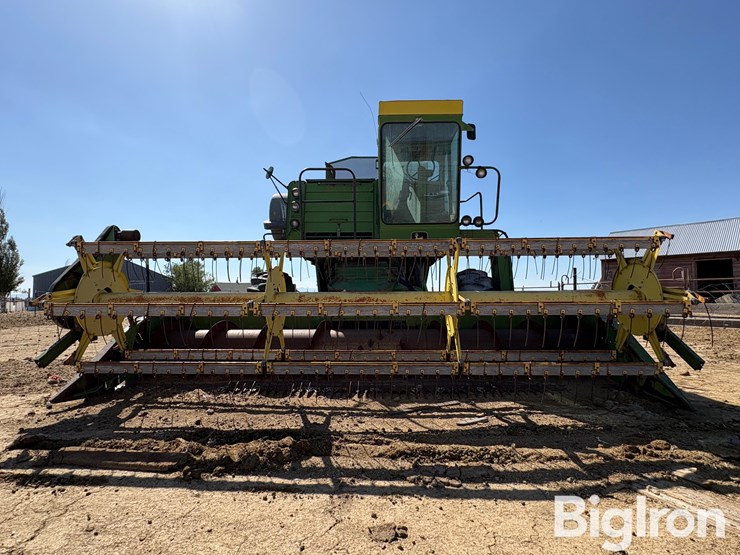 1977-john-deere-4400-image-9