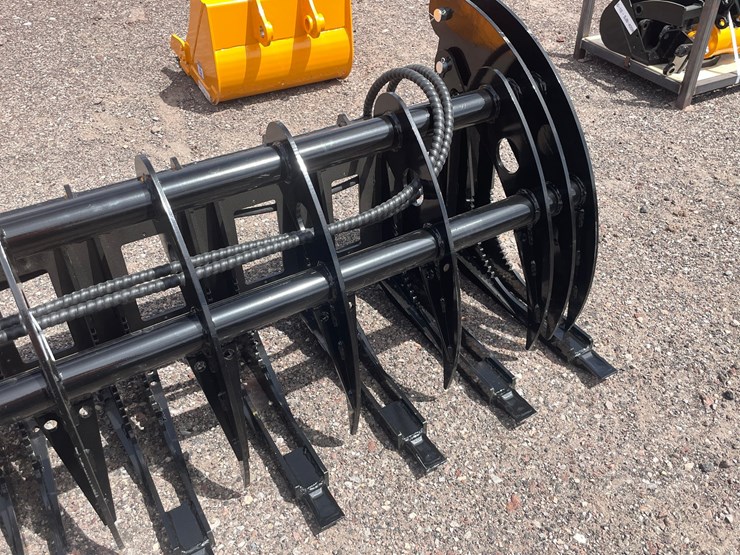 #1311-•-skid-steer-grapple-image-8