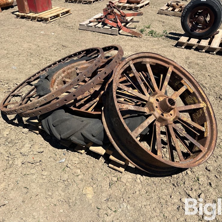DEERE Tires