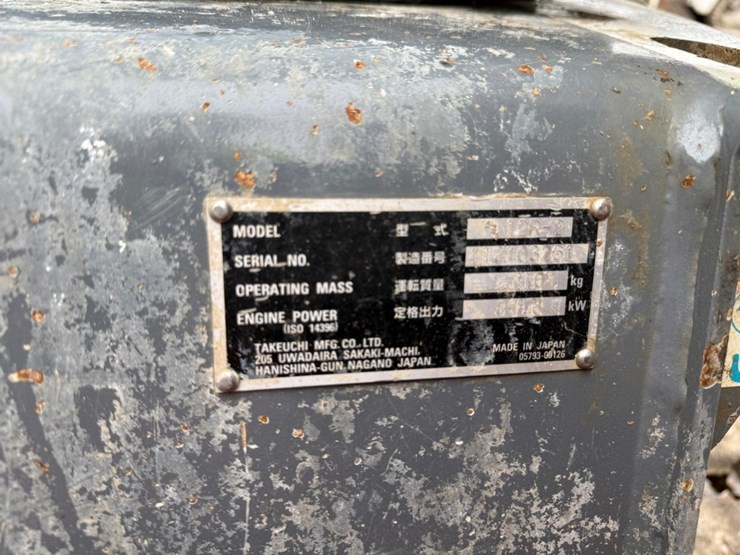2020-takeuchi-tl12r2-image-12