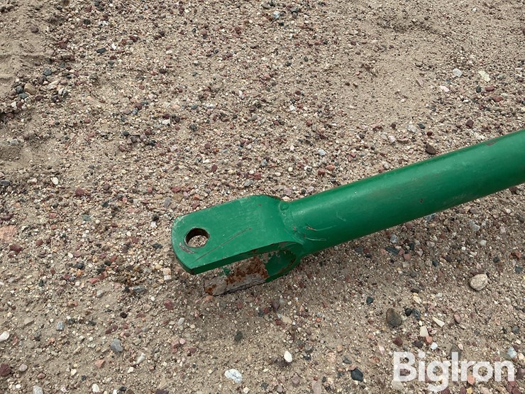 ryan-renovaire-tow-behind-aerator-image-19