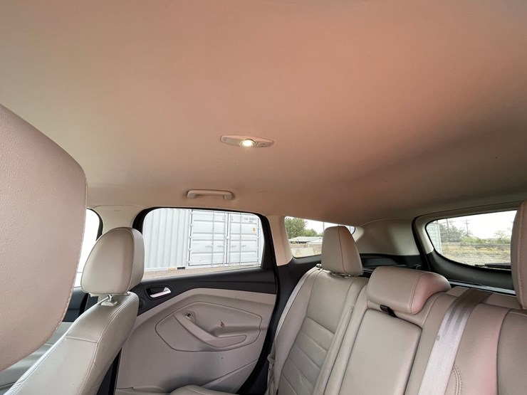 2016-ford-escape-image-63