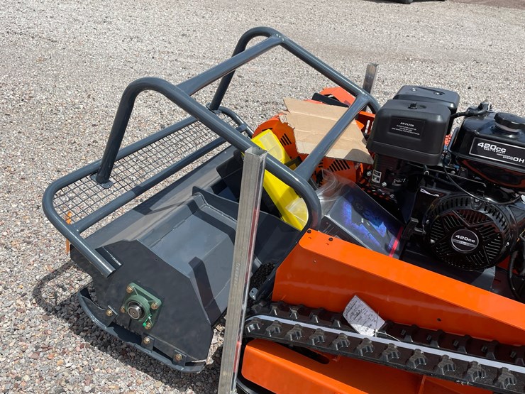 #1304-•-lawn-mower-image-19