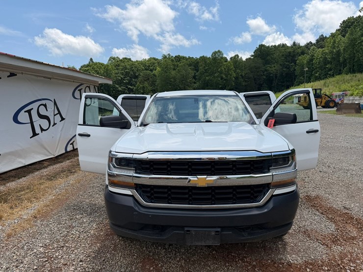 2019-chevrolet-silverado-1500-image-23