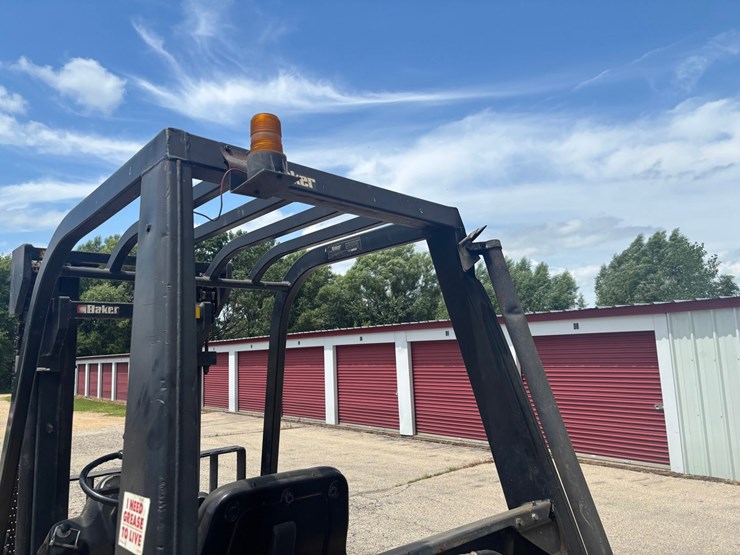 #2246-•-baker-forklift-image-14