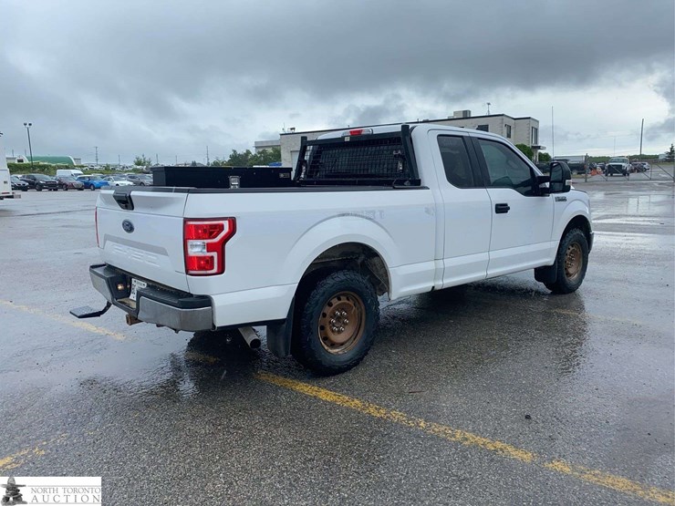 2019-dodge-1500-image-36