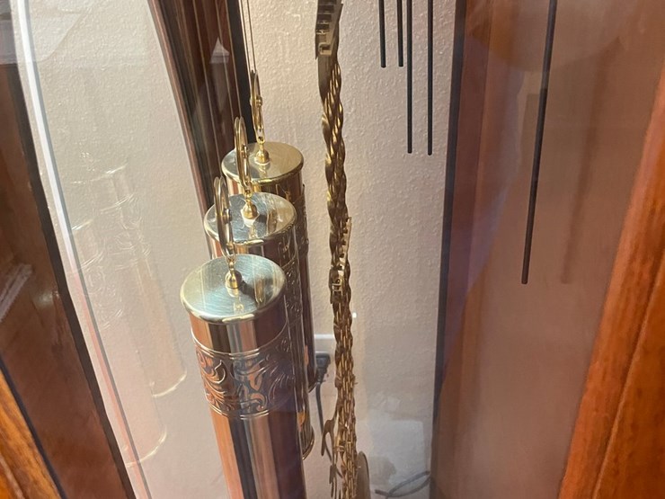#250-•-howard-miller-grandfather-clock-(offsite-in-las-cruces)-image-14