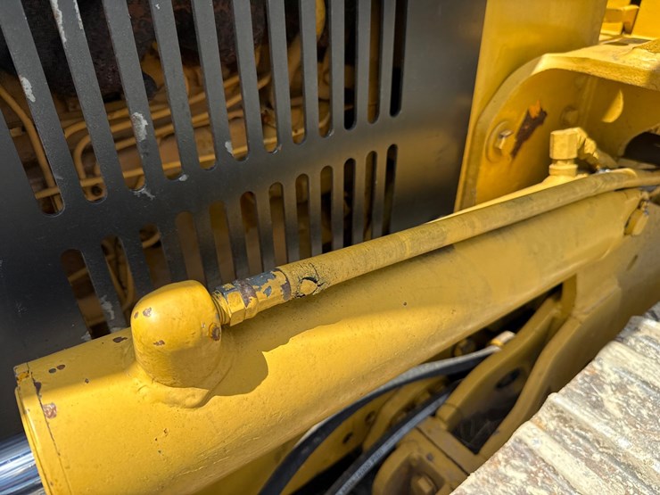 deere-550-image-21