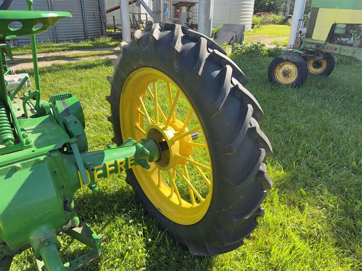 john-deere-model-b-image-5