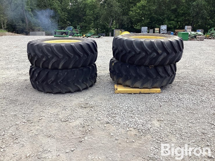 john-deere-4830-image-7