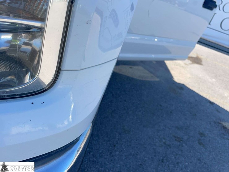 2017-ford-f150-image-25