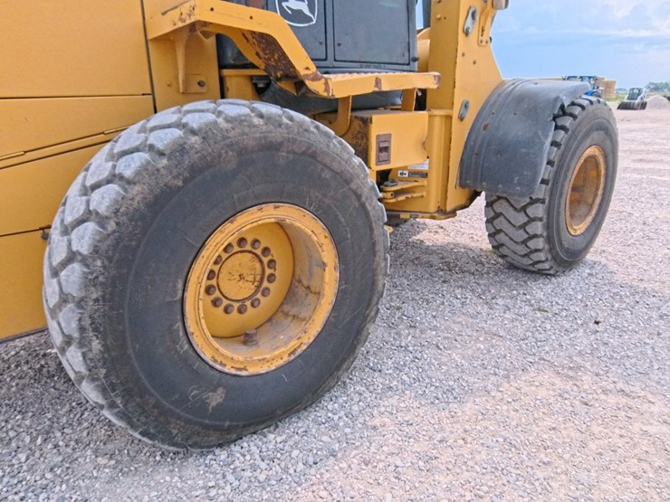 2006-deere-544j-image-79