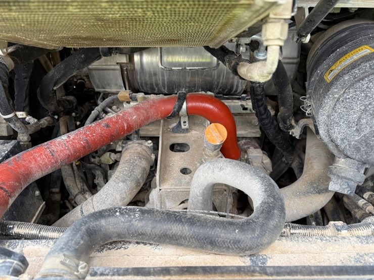 2020-takeuchi-tl12r2-image-17
