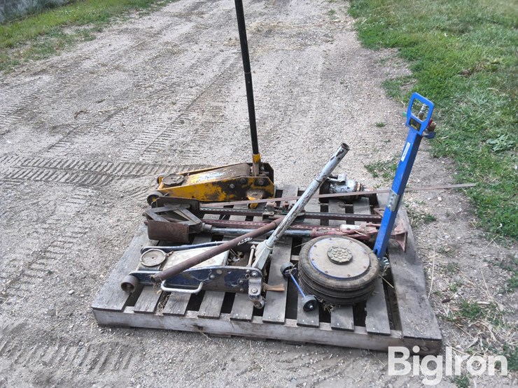 floor-jacks-image-8