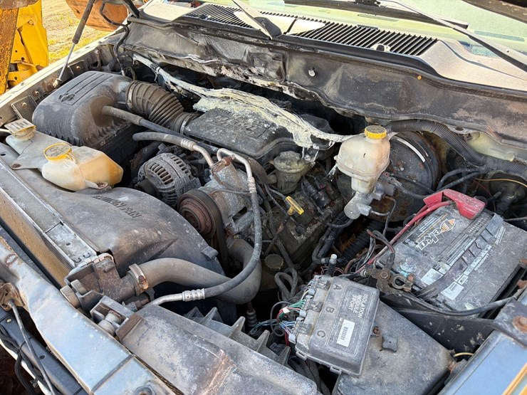 2005-dodge-1500-image-25