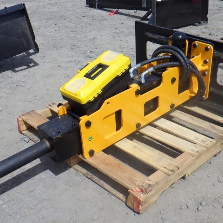 GIYI Skid Steer Breaker Attachment 67"
