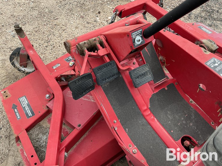 toro-groundsmaster-322d-image-10