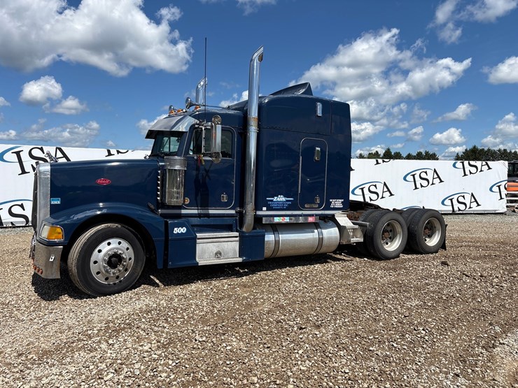 2000-peterbilt-377-image-1