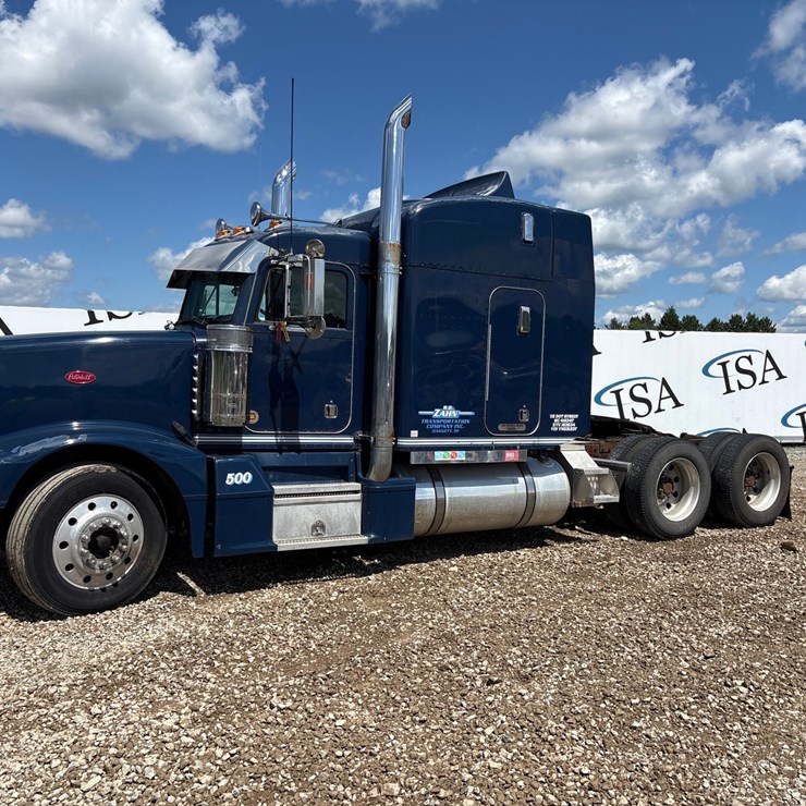 2000 PETERBILT 377