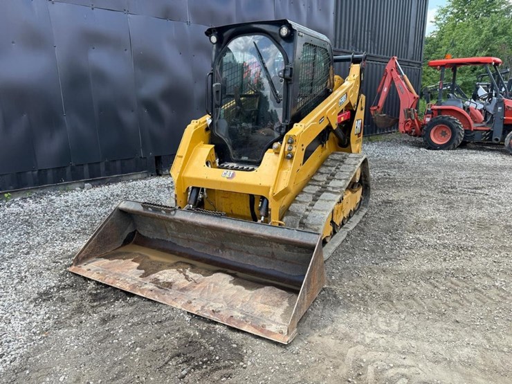 2021-caterpillar-259d3-image-8