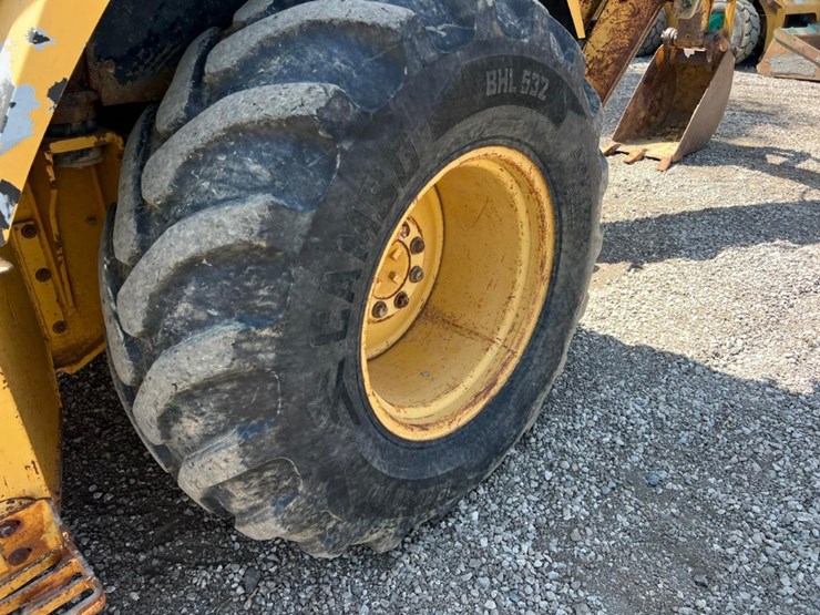 john-deere-310d-image-13