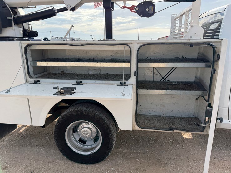 2024-dodge-3500-image-10