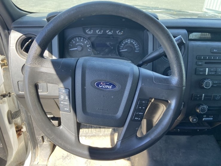 2011-ford-f150-xl-image-18