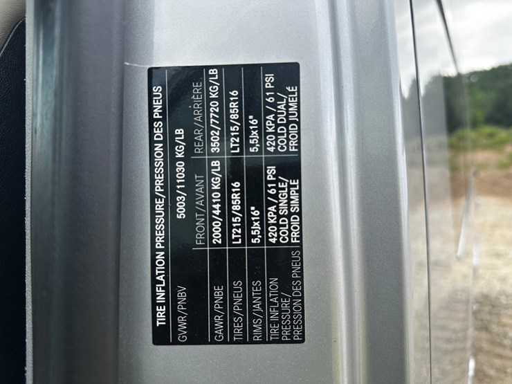 #2492-•-2014-mercedes-benz-airstream-motorhome-image-110