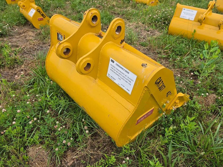 caterpillar-307-image-3