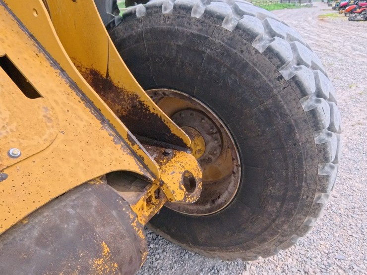 2006-deere-544j-image-91