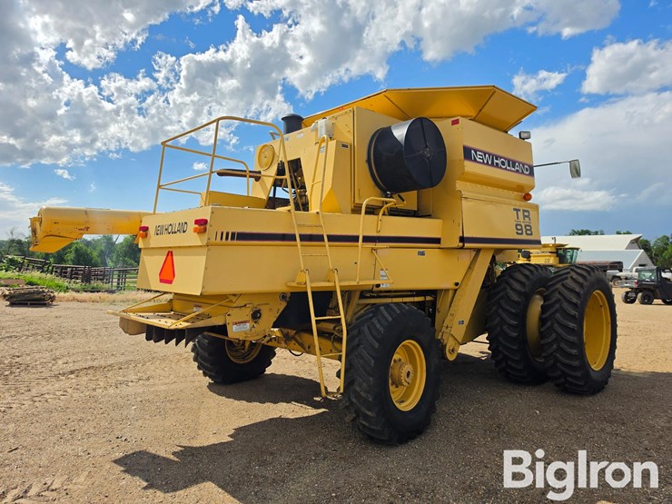 1998-new-holland-tr98-image-5