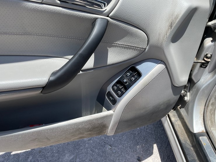 #162-•-2005-mercedes-c230-kompressor-(clean-nm-title)-image-40