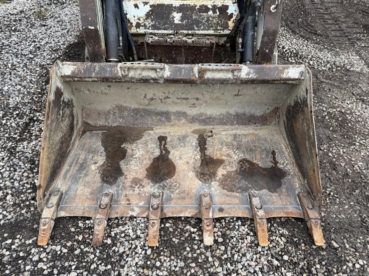 bobcat-t450-image-9