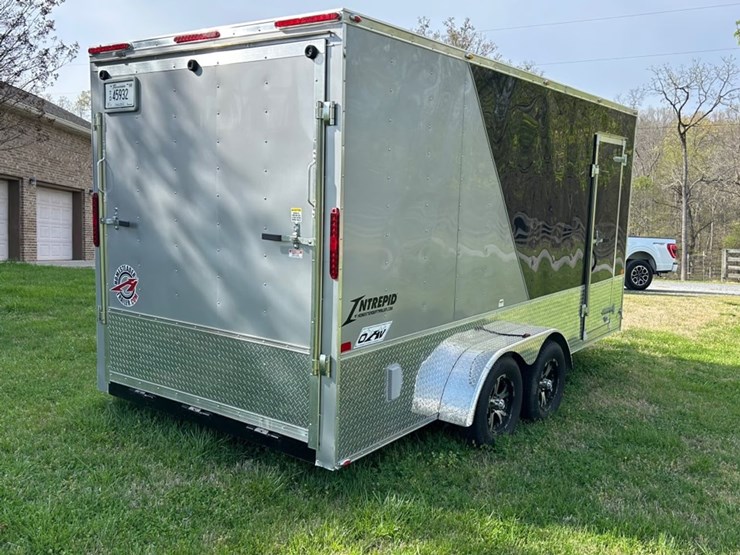 #30-•-2023-homesteader-enclosed-trailer-image-5