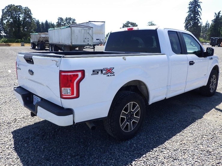 2017-ford-f150-image-5