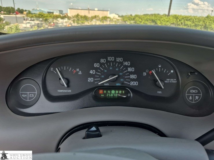 non-operable-2005-buick-century-custom-image-28