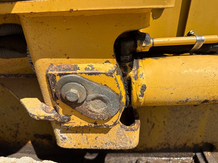 deere-650-image-43