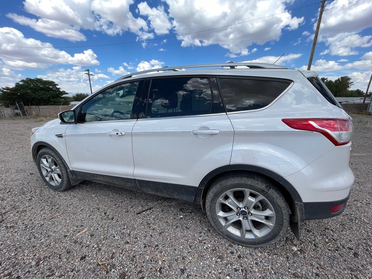 2016-ford-escape-image-32
