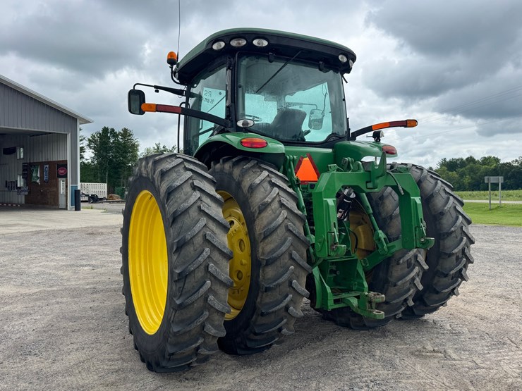 john-deere-8310-image-4