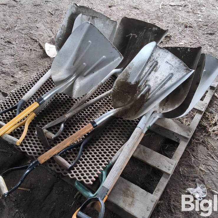 Scoop Shovels