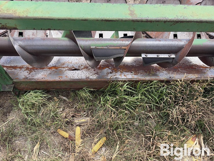 1993-john-deere-643-image-10