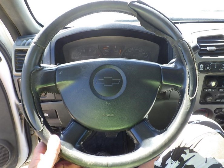 2005-chevrolet-colorado-image-24