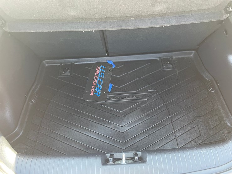 #154-•-2013-hyundai-veloster-(nm-title-in-delay)-image-80